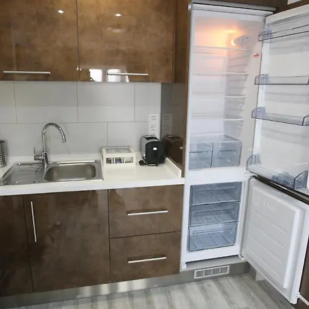 Luxurious Apartment In Port Royal -Full Renovated 2020 Daire