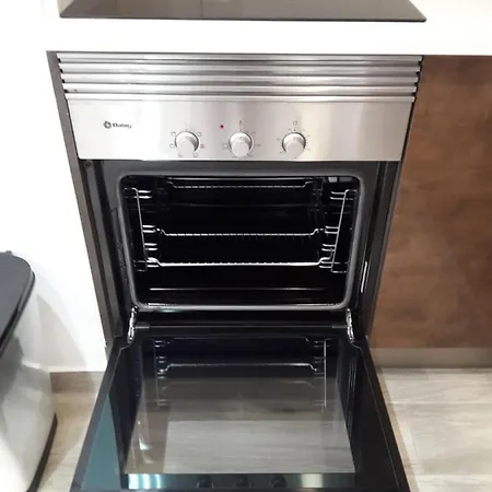 Luxurious Apartment In Port Royal -Full Renovated 2020
