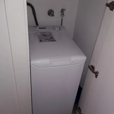 Luxurious Apartment In Port Royal -Full Renovated 2020